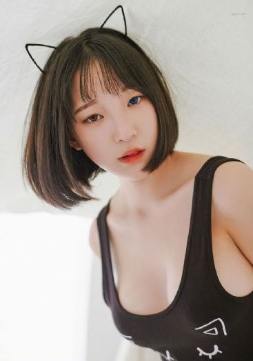 95后大学生情侣毕业照_高清神马影院在线