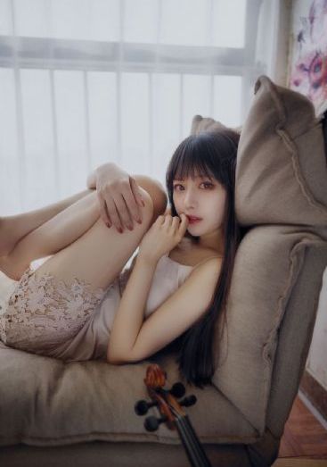 手伸进了老师内裤_高清蓝光在线观