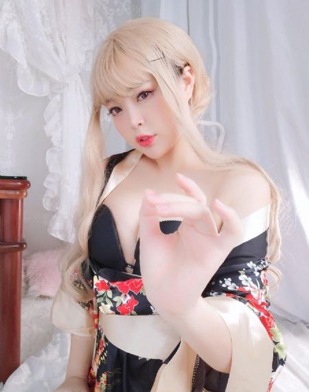 在线亚洲免费精品视频_720日韩免费观看