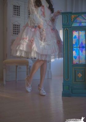 女教师系列之糟蹋新婚之夜_BD英语HD高清在线观看