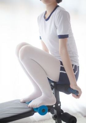 双女s视频踩踏丝袜调教_90集免费观看